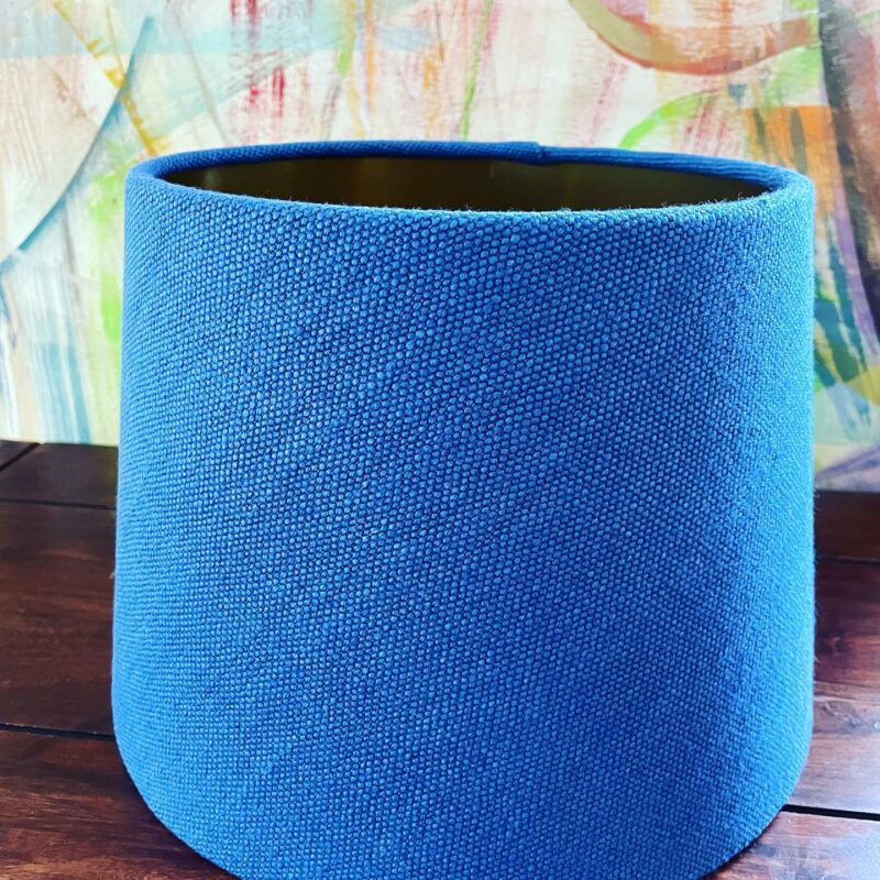 Lampenschirm rund Leinen blau innen Gold