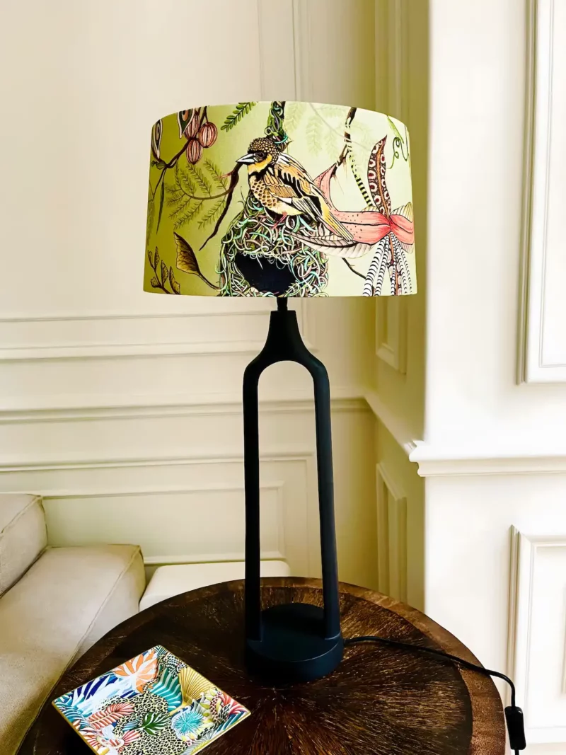 Runde Stehlampe Mit Vogel Motiv